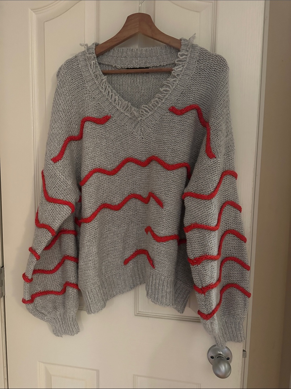 Gray V-Neck Sweater with Red Wave Trim - Women